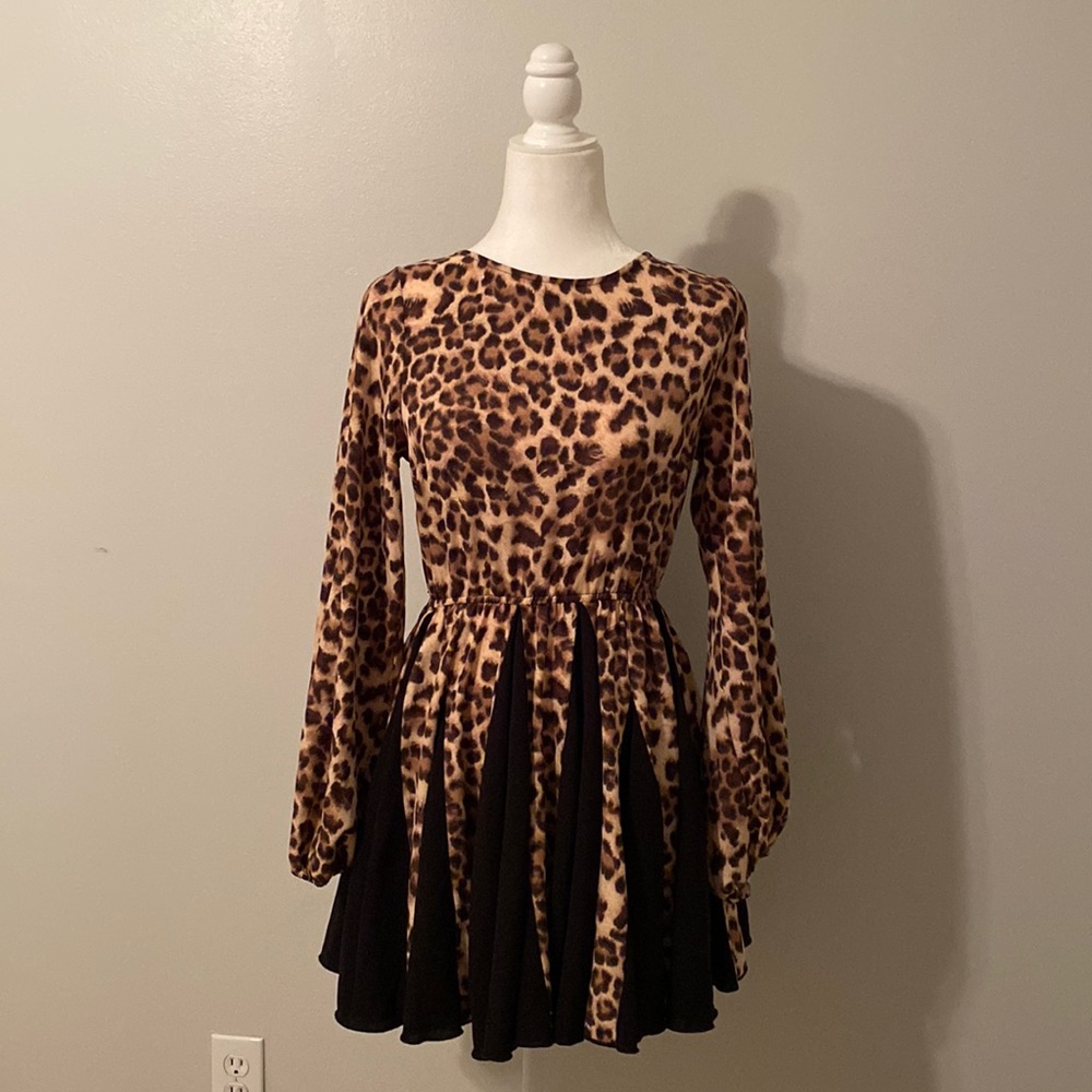 Black and leopard print dress